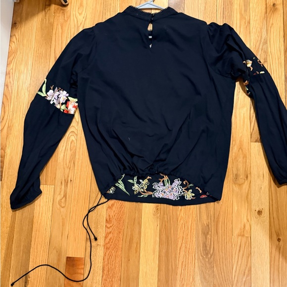 Tiny by Anthropologie Embroidered Floral Black Long Sleeve Blouse - Picture 3 of 3